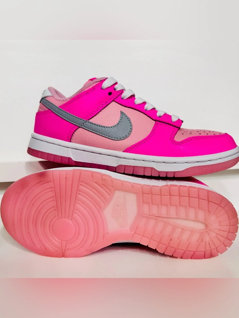 Nike Dunk Low Pink Grey GS 4.5 • Deadstock Clean • Lace Charms • Barbie Pop